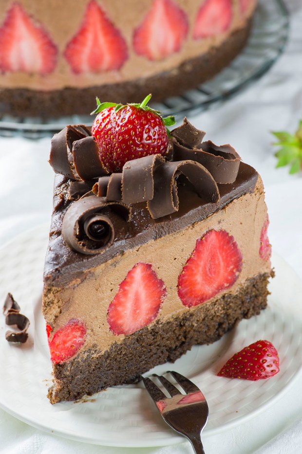 Strawberry-Chocolate-Cake-2