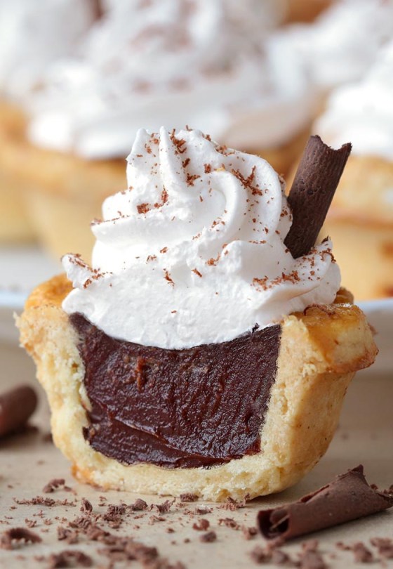 choco-cream-pie-bites
