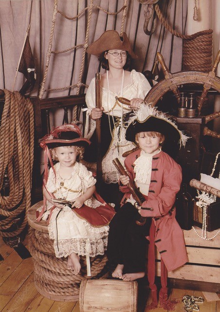 thumbnail_Pirate author photo