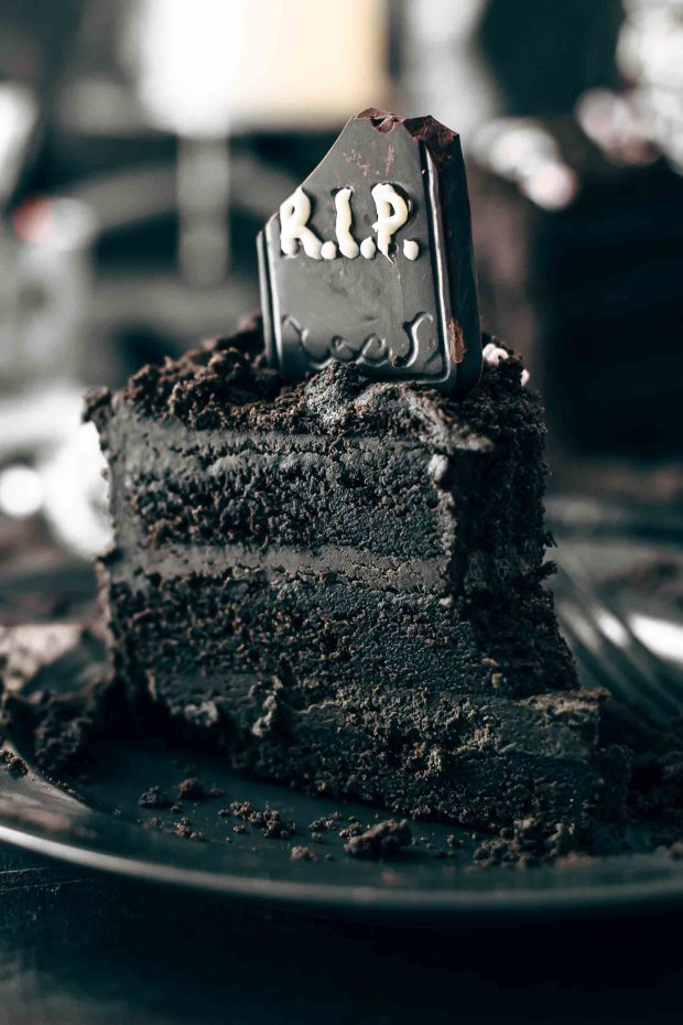 Death-By-Chocolate-Halloween-Cake-Recipe-9