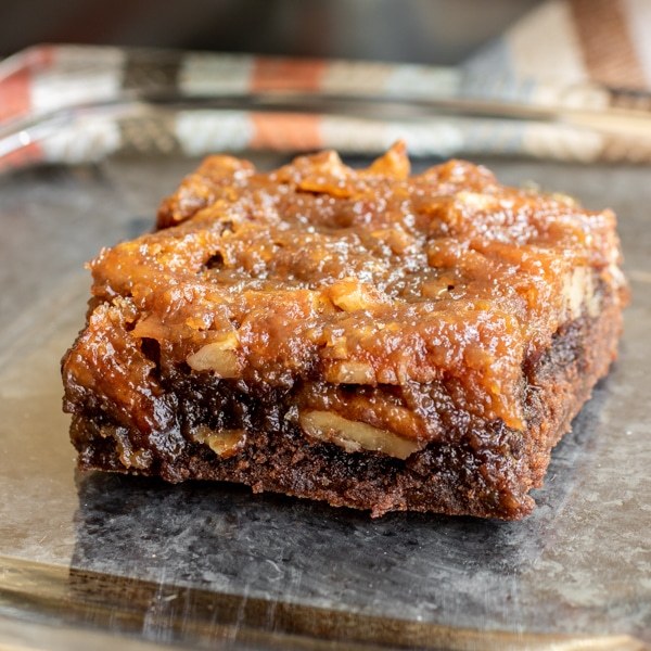 Pecan-Pie-Brownies-reshoot_IG-2