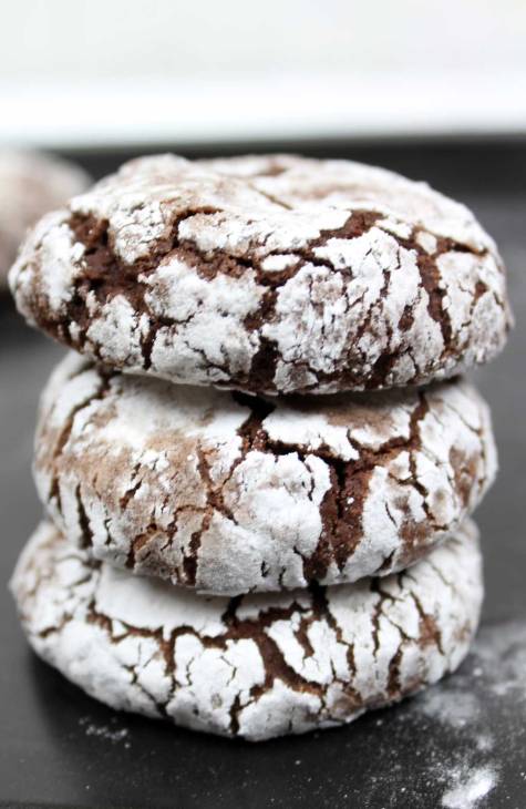 chocolate-crinkle-cookies