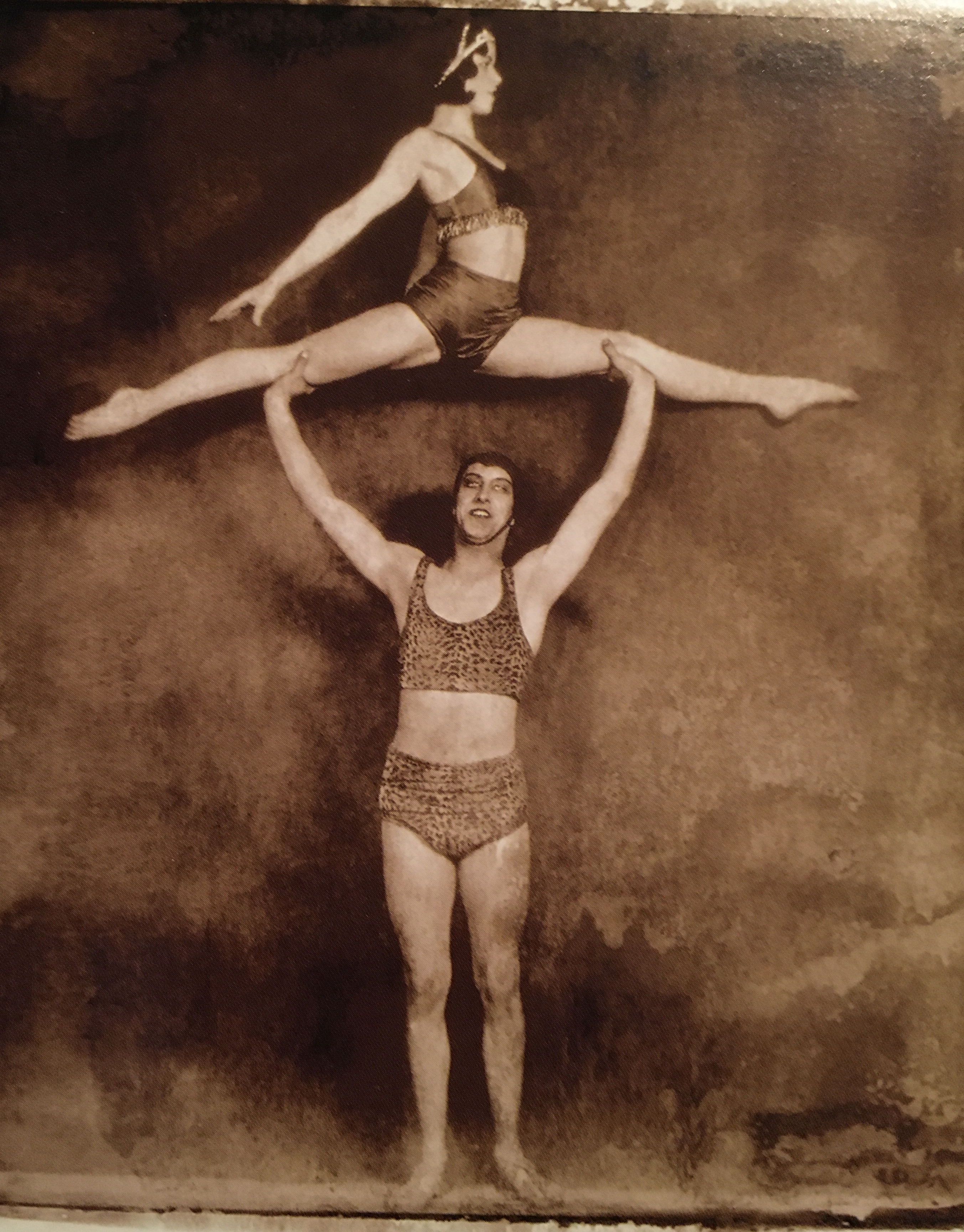 7AF5AFED-9E61-43C3-A55D-FF05BD6CEA71_1_201_a