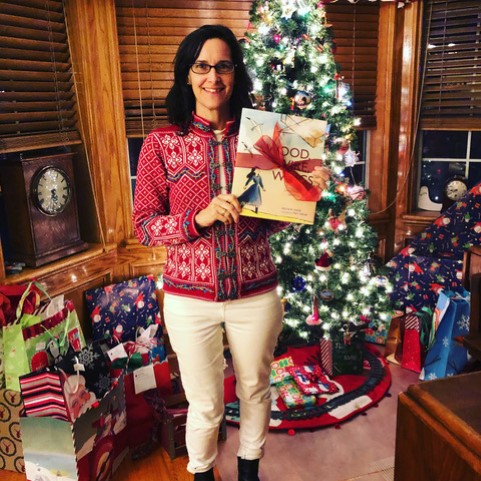 xmas Kirsten with new book